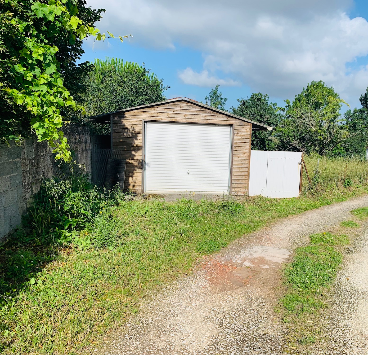 Vente Terrain à Bâtir 277 M² Avec Garage Env. 25 M²